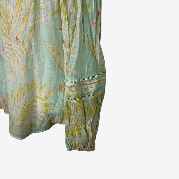 LC Lauren Conrad Tropical Print Top‎ - Picture 5 of 9
